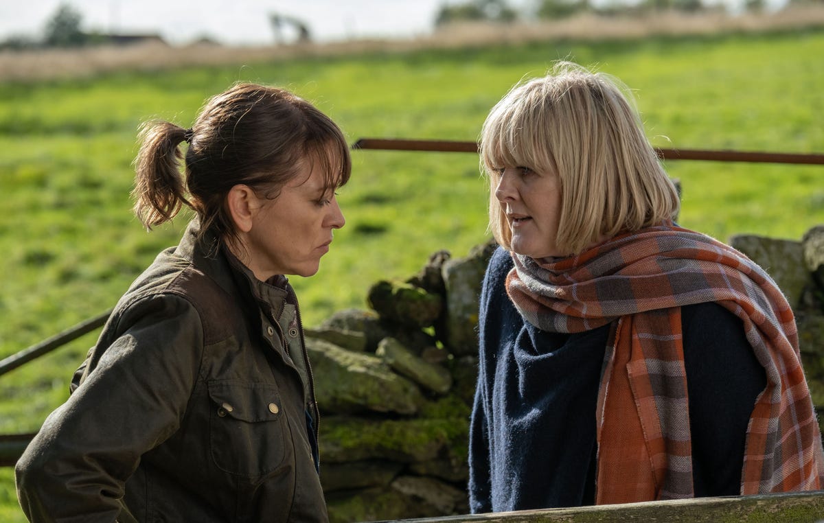 First look at Nicola Walker and Sarah Lancashire in new Last Tango in ...