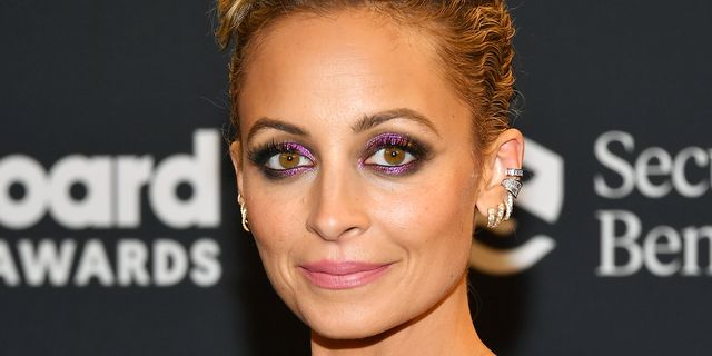 Nicole Richie got 70s-inspired curtain bangs and they suit her SO much