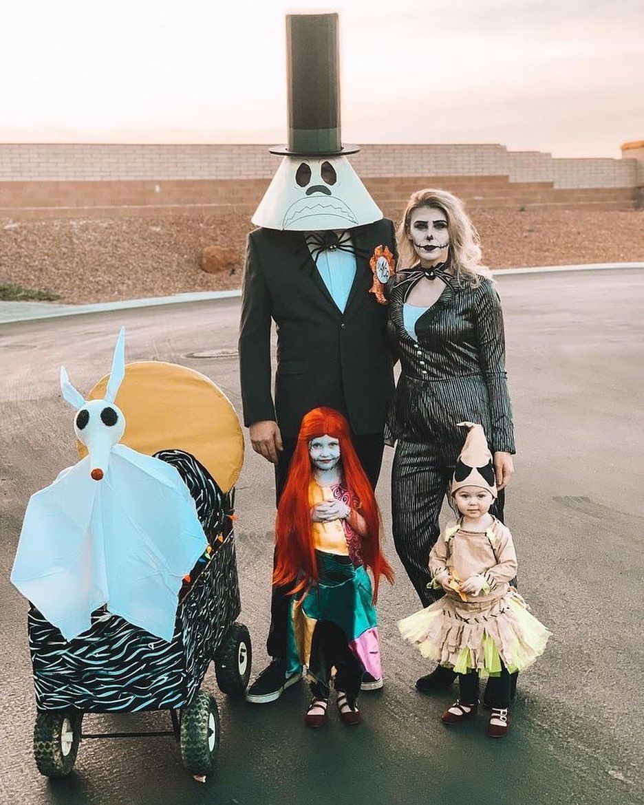 32 DIY Group Halloween Costumes for picture