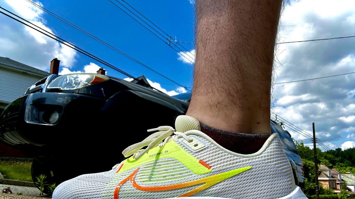 Locura Saqueo Carrera Nike Pegasus 40 Review: A Trusted Workhorse of a Running Shoe