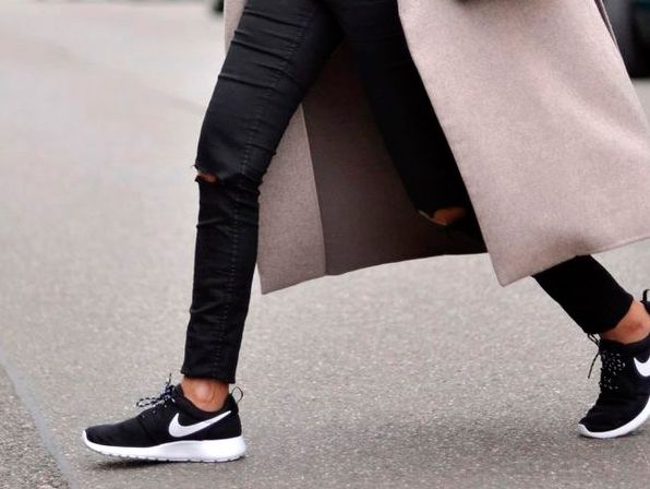 Laura Dittrich, la instagramer que lleva zapatillas a los Street Style