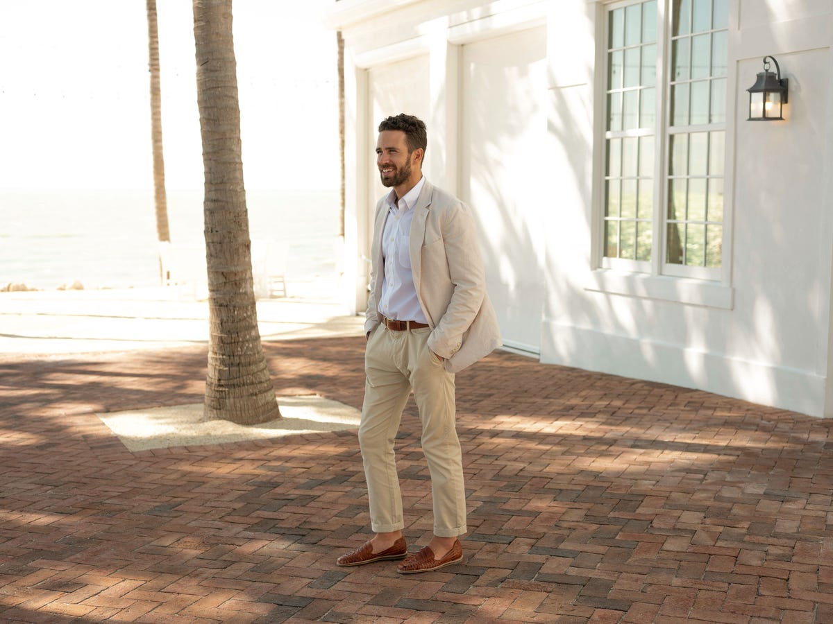Spend the Summer in Nisolo’s Sandals, Slip-Ons and Oxfords