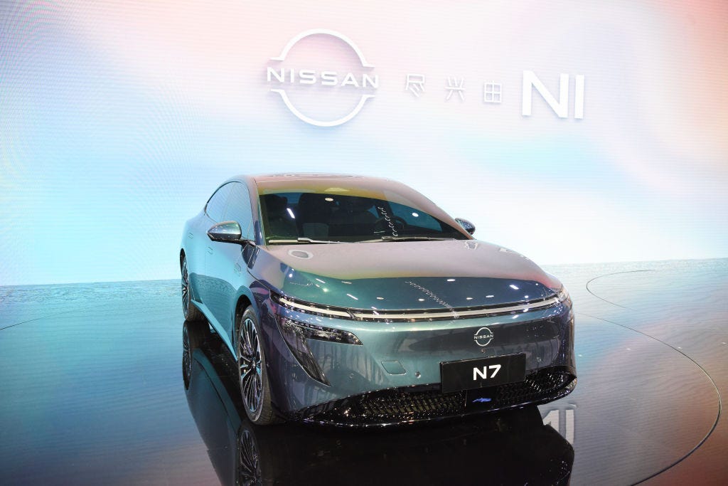 Nissan Reveals Sedan to Challenge Tesla Model 3