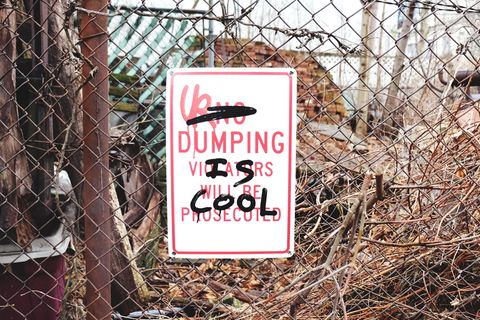 no dumping sign