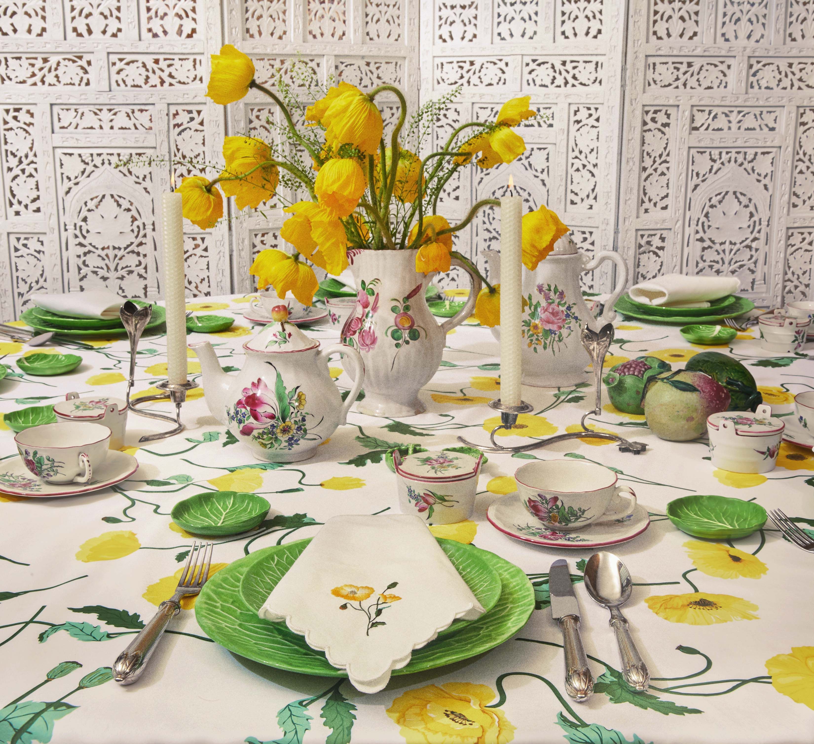 Now You Can Decorate Your Summer Table with Tory Burch