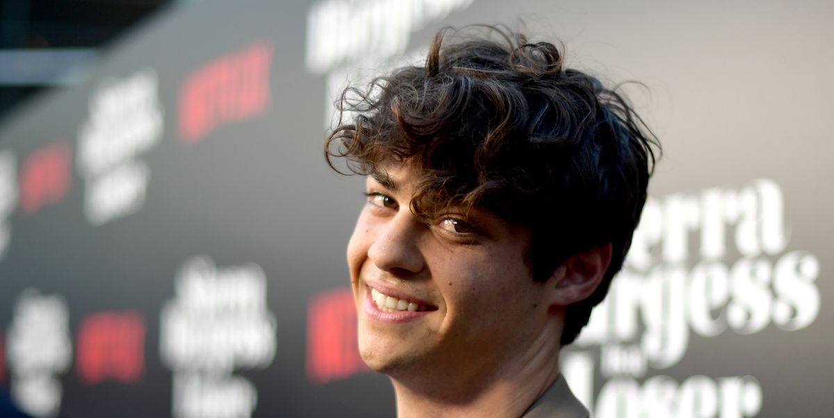 Noah Centineo Probably Wouldn't Date a Fan - Noah Centineo 