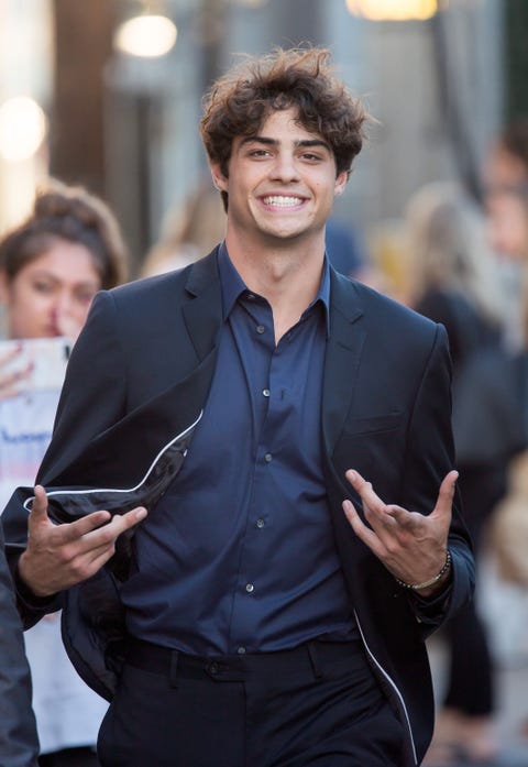 Here's a Resurfaced Video of Noah Centineo Singing Justin Bieber's ...