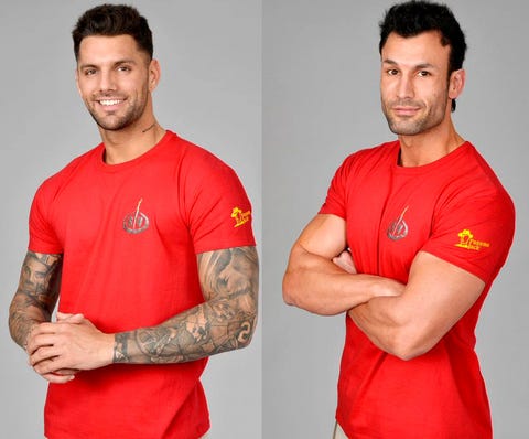 T-shirt, Clothing, Red, Shoulder, Sleeve, Arm, Neck, Muscle, Top, Abdomen, T-shirt, Clothing, Red, Shoulder, Sleeve, Arm, Neck, Muscle, Top, Abdomen,