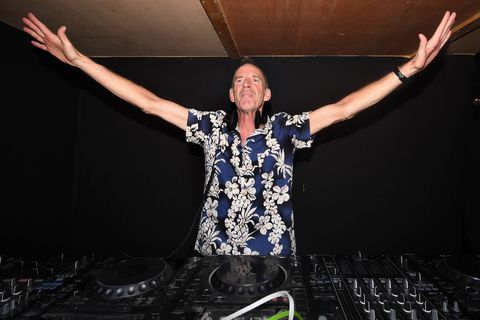Over 1000 Sober Londoners Gather for Early Morning Rave With Guest Apperance From Fatboy Slim