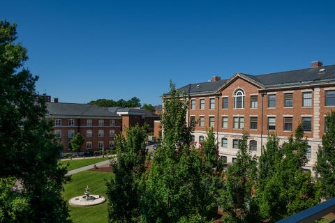 50 Most Beautiful College Campuses - Prettiest College Campuses