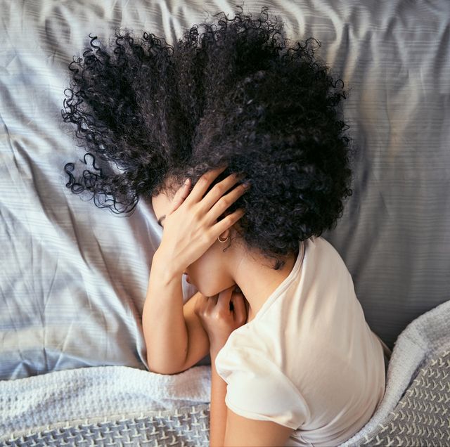 寝起きに頭が痛くなるのはなぜ 専門家が教える原因と対処法
