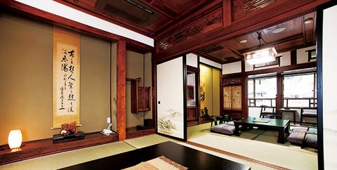 能登屋旅館 大正浪漫の面影が残る 山形 銀山温泉の歴史宿 能登屋旅館 大正浪漫の面影が残る 山形 銀山温泉の歴史宿