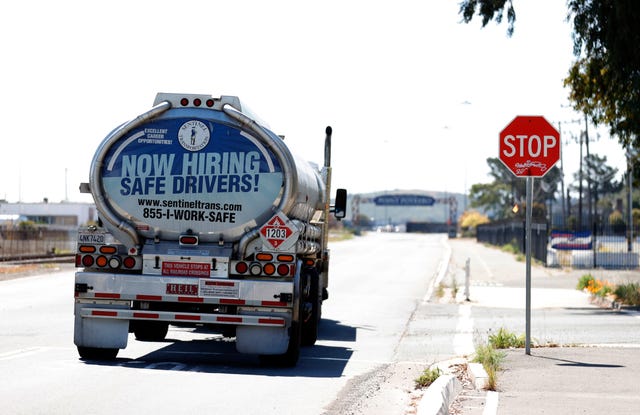 Signs All Point To A Gasoline Shortage This Summer Cnn Warns