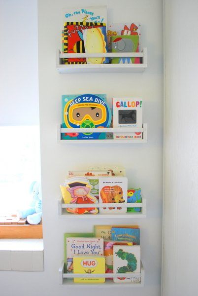 kids hanging bookshelf