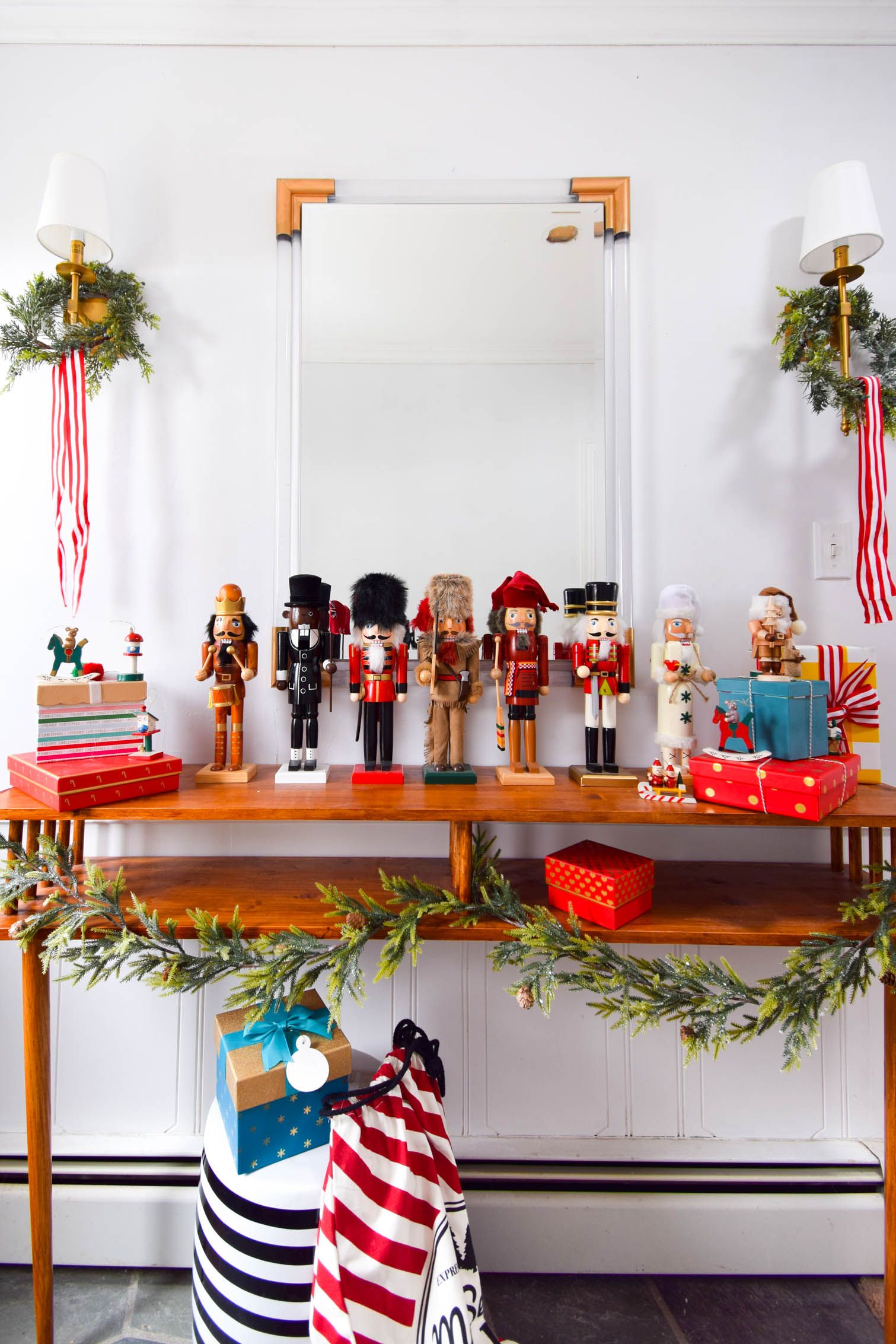 Unique Set of 8 Wood Christmas Nutcracker Suite Themed Clothespin Sheffield Home 