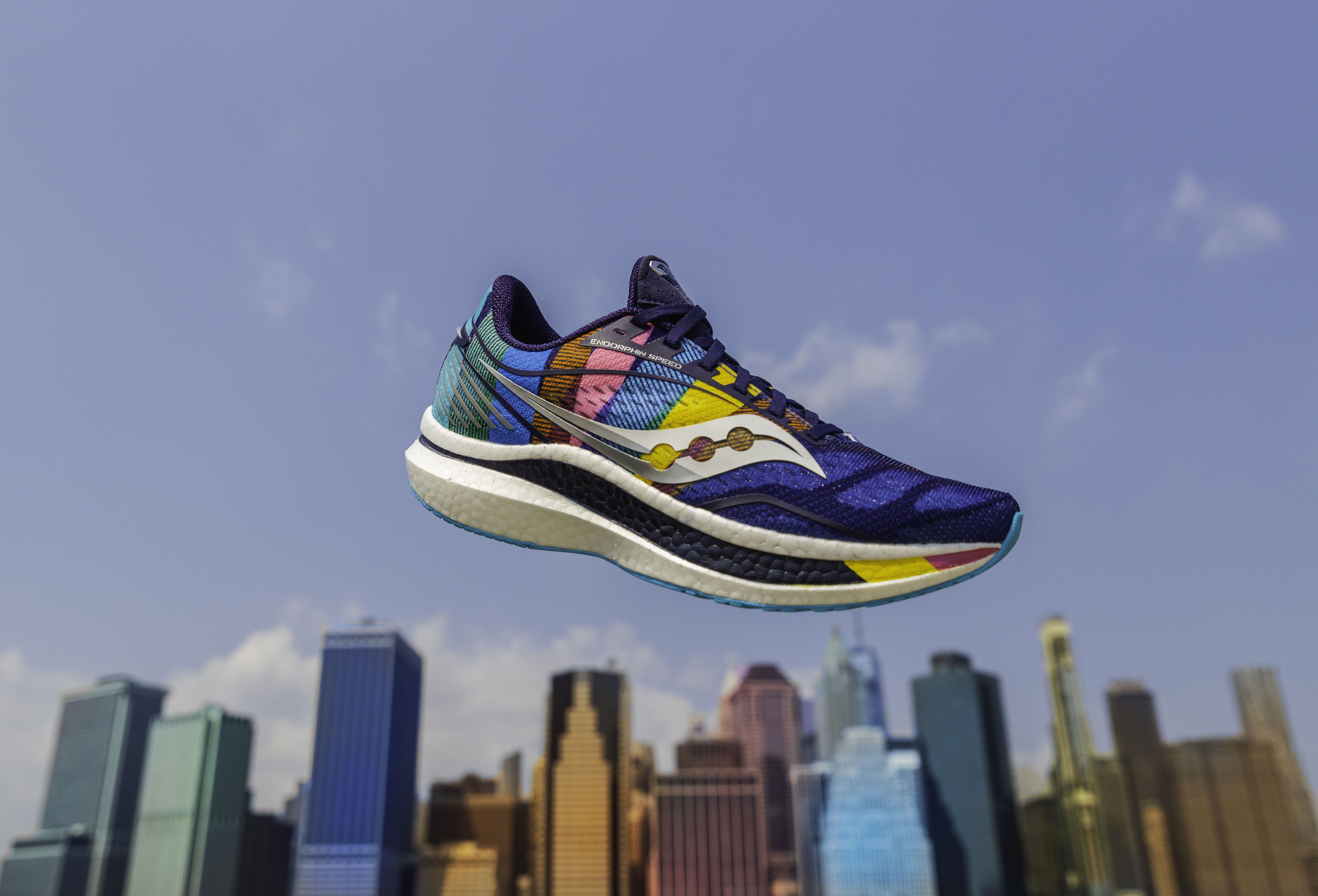 saucony running shoes new york