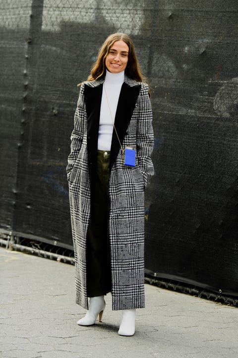 Clothing, Street fashion, Fashion, Outerwear, Coat, Fashion model, Overcoat, Black-and-white, Fur, Fashion design, Clothing, Street fashion, Fashion, Outerwear, Coat, Fashion model, Overcoat, Black-and-white, Fur, Fashion design,