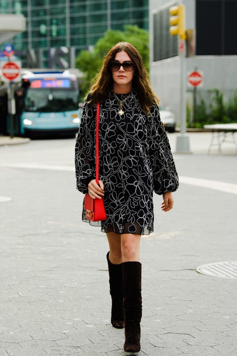 Clothing, Street fashion, Photograph, Fashion, Boot, Footwear, Knee-high boot, Snapshot, Eyewear, Knee, Clothing, Street fashion, Photograph, Fashion, Boot, Footwear, Knee-high boot, Snapshot, Eyewear, Knee,