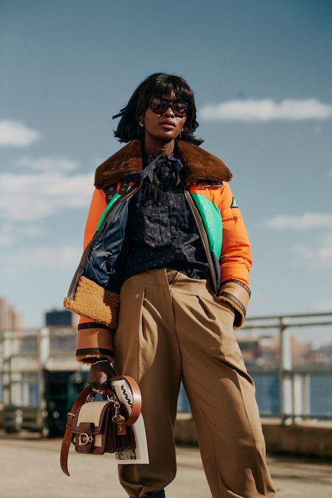 Street Style NYFW Fall-Winter 2022 - See the Hottest Street Style at ...
