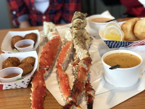 Best Seafood Restaurant in Every State - Seafood Restaurants Near Me
