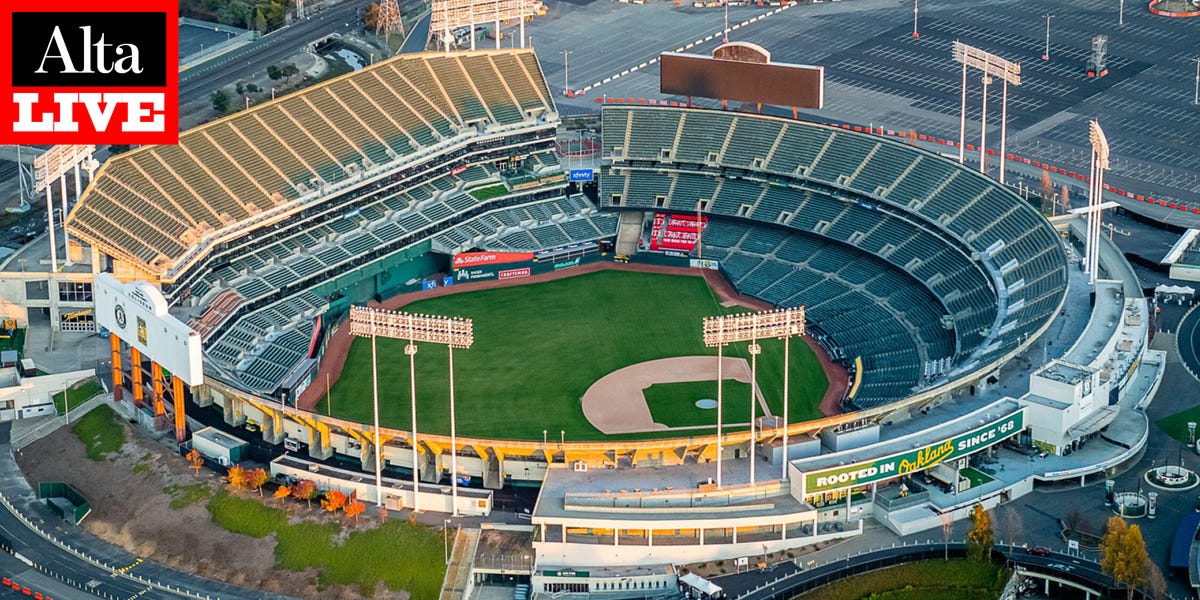 Dodger Stadium Is the Belle of the Ball