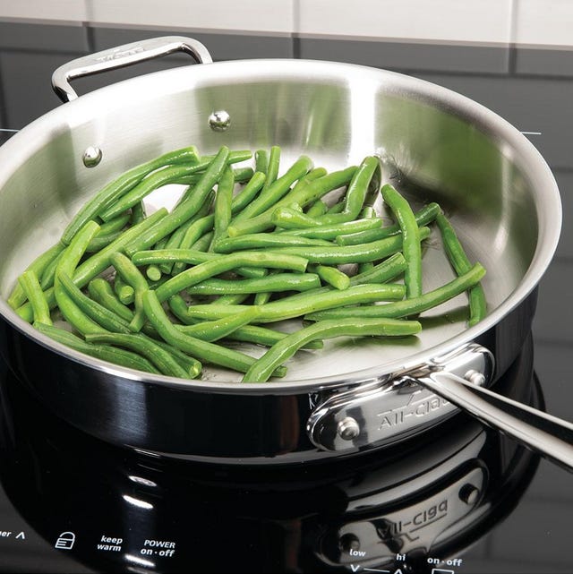 Deals-Not-To-Miss-October-27-Lead a frying pan
