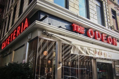 Jfk Jr Carolyn Bessette Kennedy S Favorite Places 15 Bars Image