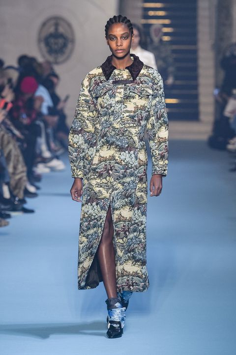 41 Looks From Off-White Fall 2018 PFW Show – Off-White Runway at Paris ...