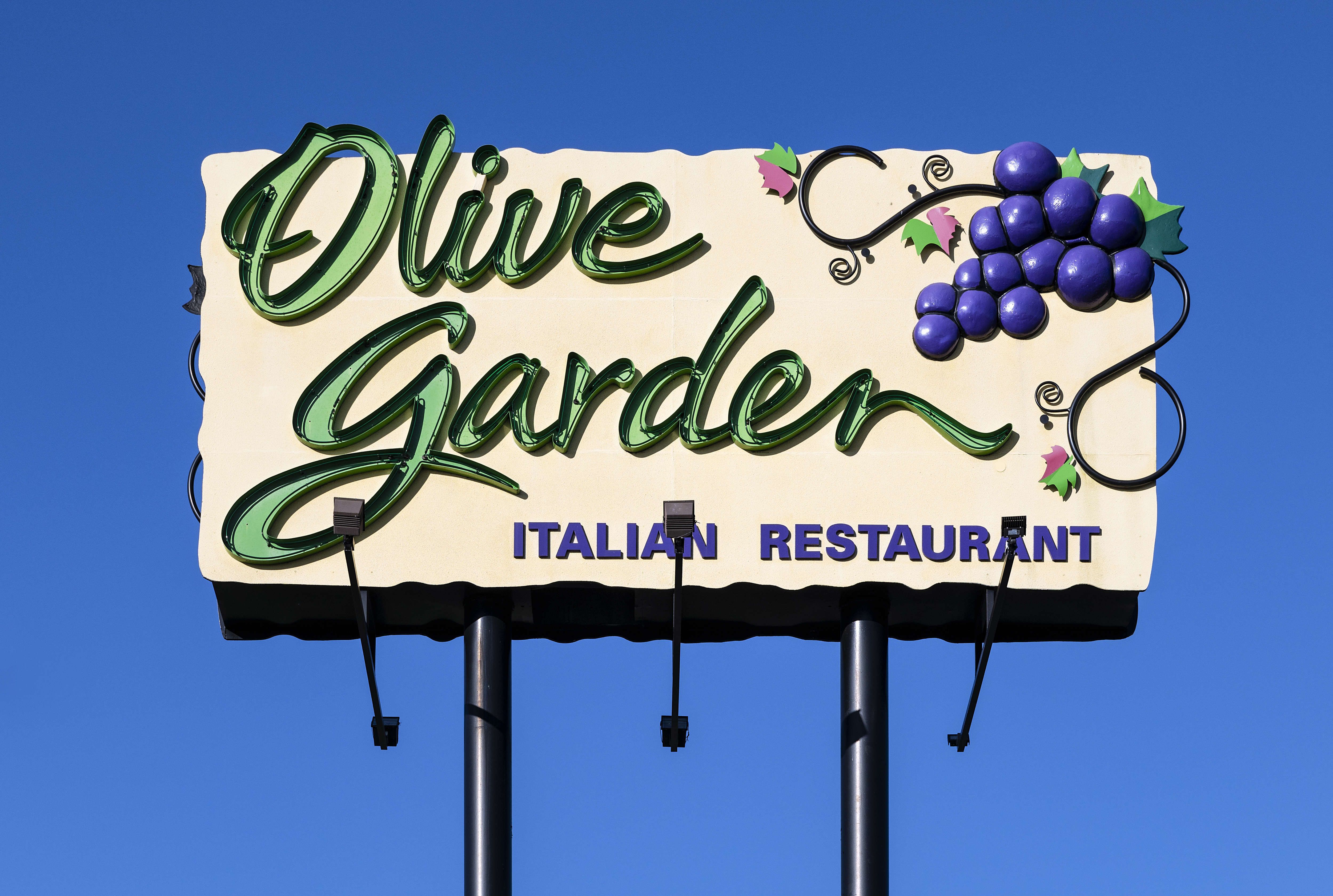 Olive Garden Restaurant Logo - Olive Garden Logopedia Fandom - See 181