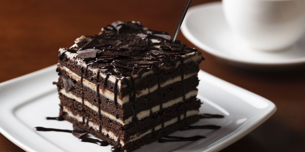 Olive Garden Created A New Chocolate Brownie Lasagna - Desserts At