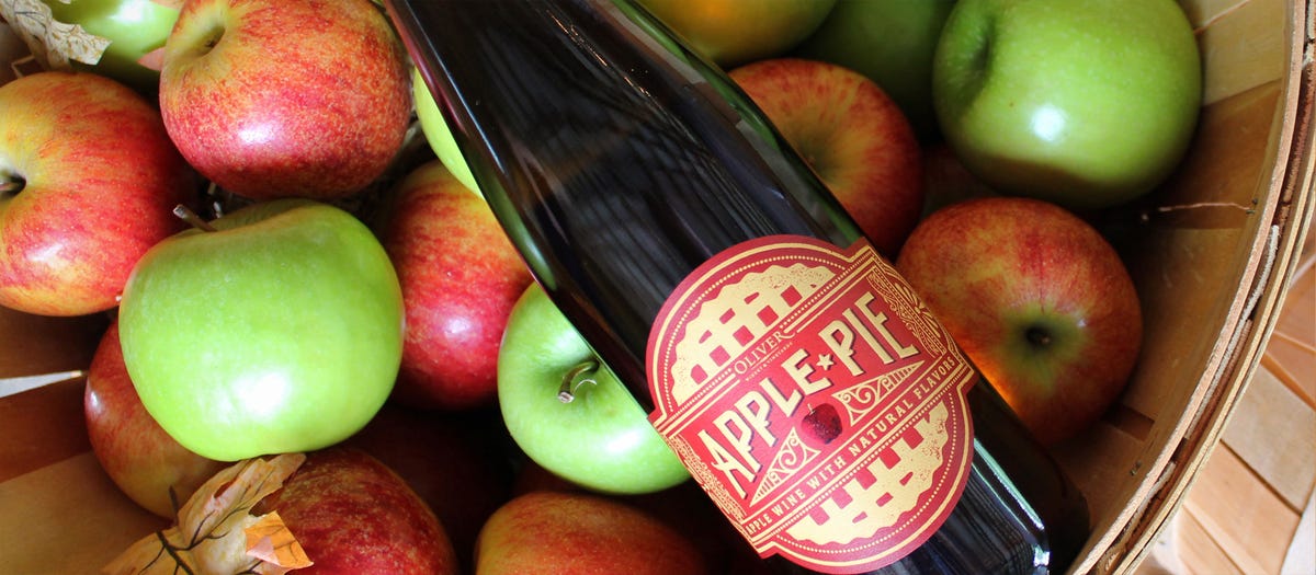Apple Pie Wine Is Back In Stores For A Limited Time