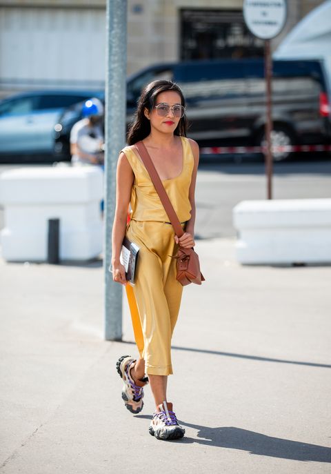 Street Style : Paris Fashion Week - Haute Couture Fall/Winter 2019/2020 : Day One