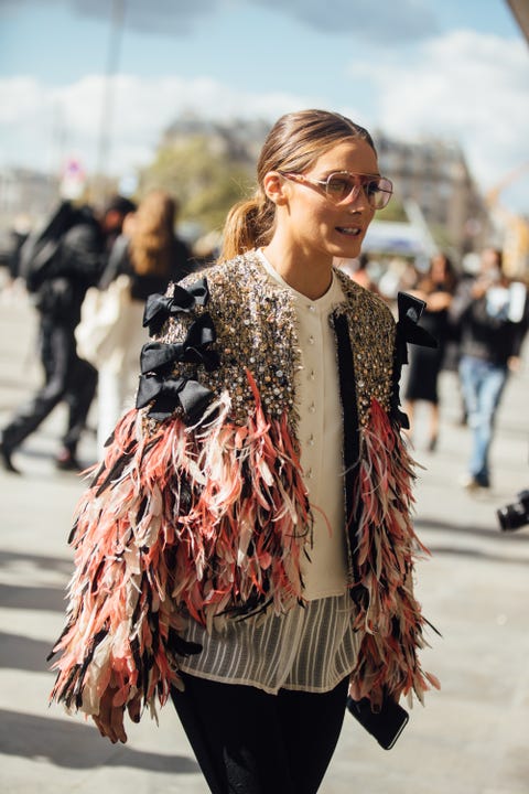 Street Style : Paris Fashion Week Womenswear Spring/Summer 2019 : Day Eight