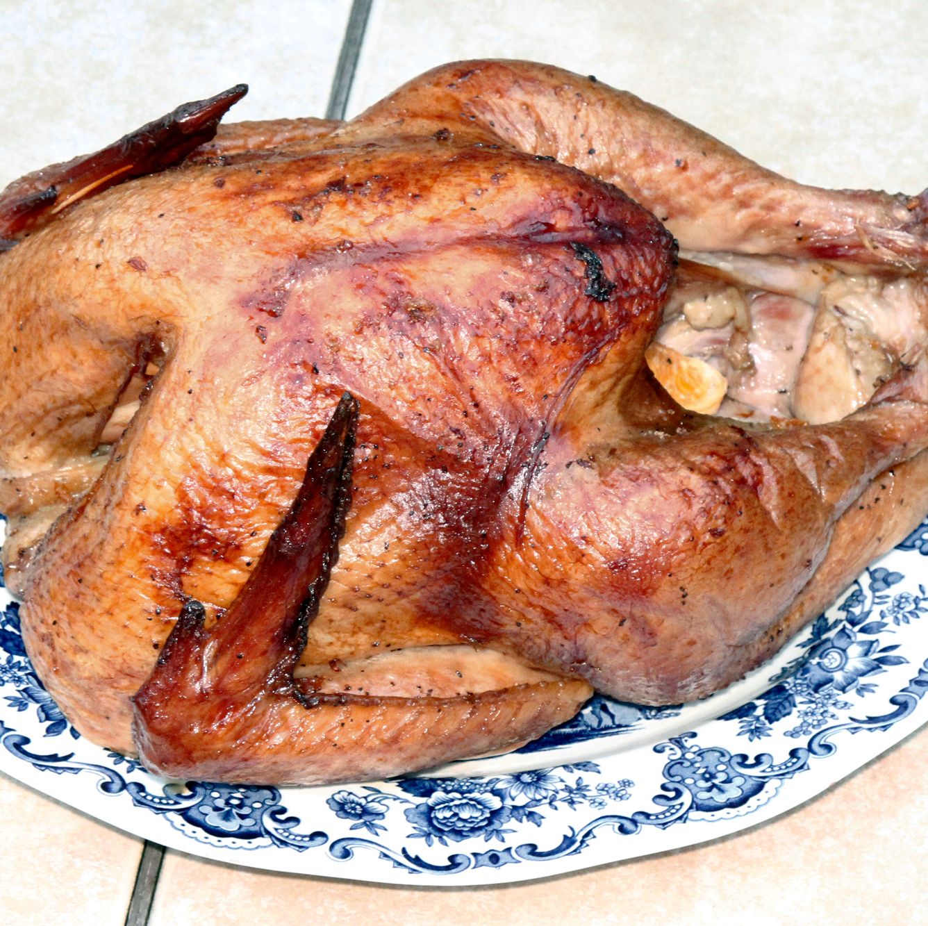 Why and How You Should Smoke a Turkey for Your Thanksgiving Dinner
