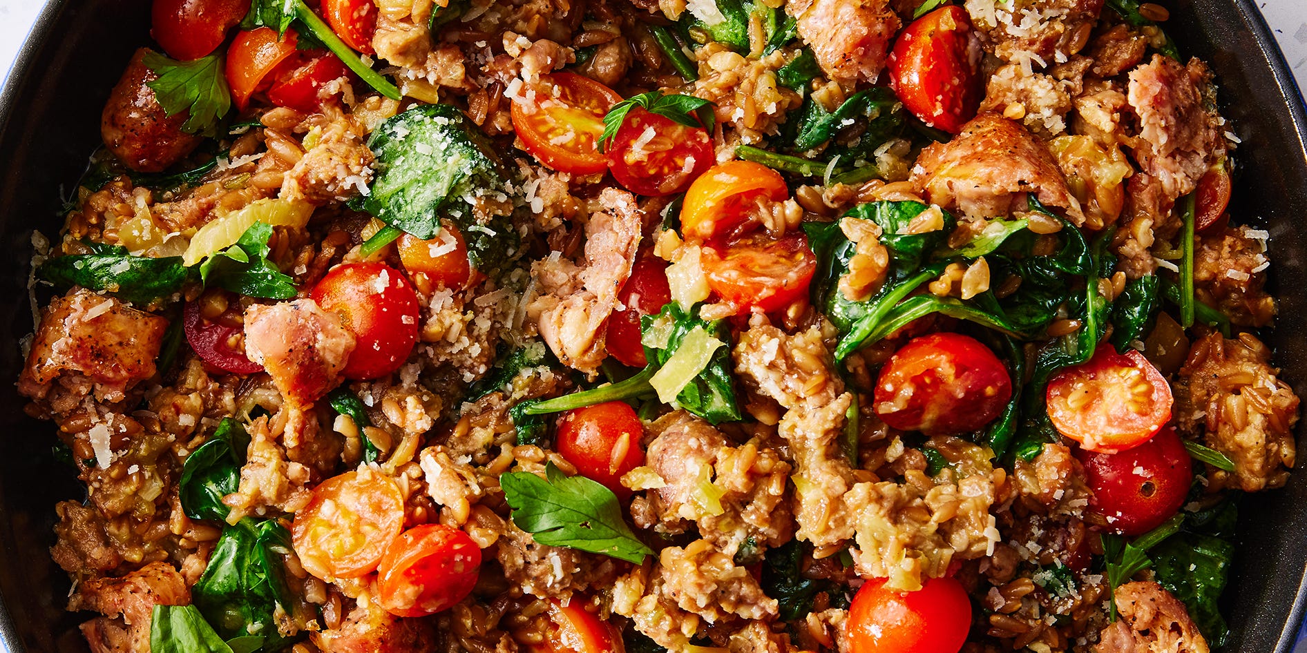 One-Pot Farro With Chicken Sausage & Tomatoes Is Packed With Veggies