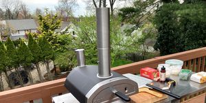 Ooni Ooni Fyra 12 Wood Pellet Pizza Oven - Black/Silver, Backyard