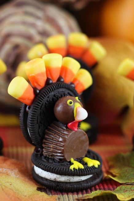 14 Edible Thanksgiving Crafts & Table Decorations —Delish.com