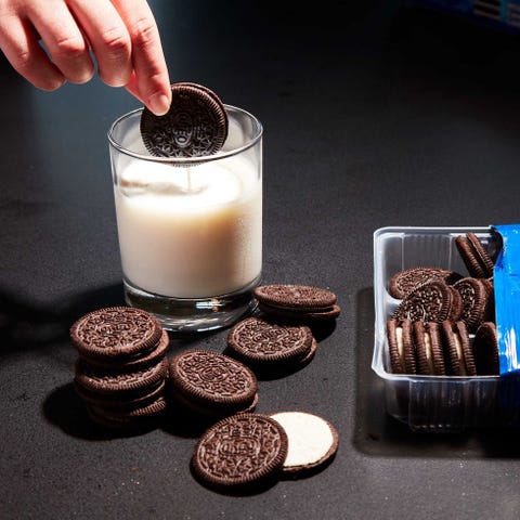 人類はなぜ オレオ Oreo に夢中になる生き物なのか その秘密を科学の力で 真剣に 検証