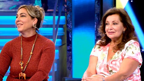 Oriana Marzoli E Ivan Gonzalez Sorprenden A Sus Suegras Oriana Marzoli E Ivan Gonzalez Sorprenden A Sus Suegras