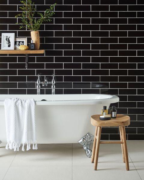 black bathroom tiles