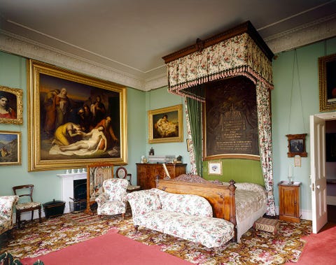 What Is Osborne House K Inside Queen Victoria And Prince Albert S Seaside Escape K Inside Queen Victoria And Prince, Queen Victoria Bed