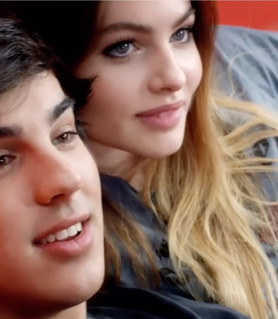 Óscar Casas, con Thylane Blondeau, 