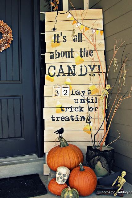 Diy Outdoor Halloween Decorations Sure To Spellbind Your Neighbors