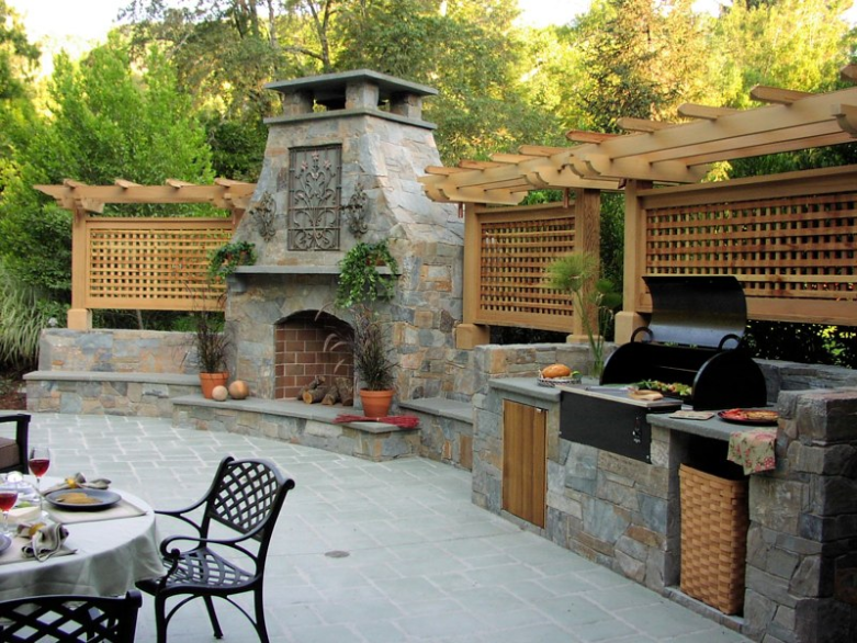 patio kitchen