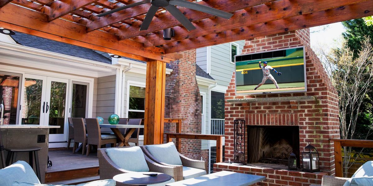 7 Best Outdoor TVs for Your Patio in 2019 - Outdoor Televisions at