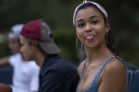Netflix S Outer Banks Star Madison Bailey Says The Pogues Are Ready For Revenge In Season 2