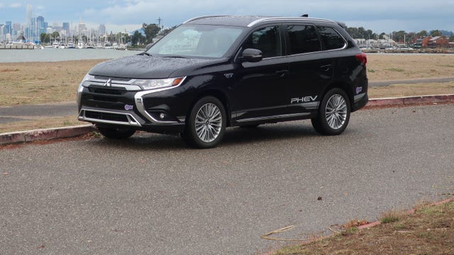 A Golden State Holiday via Mitsubishi Outlander PHEV