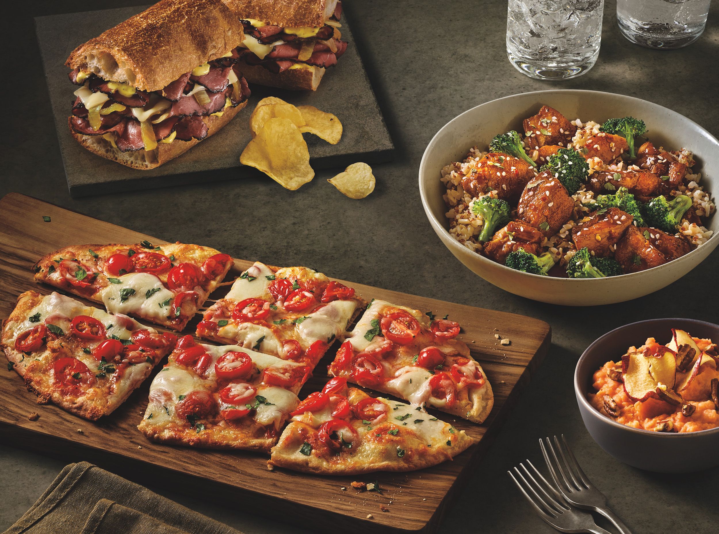 Panera Bread S Upcoming Dinner Menu Features Bowls Artisan Flatbreads And Hot Sandwiches