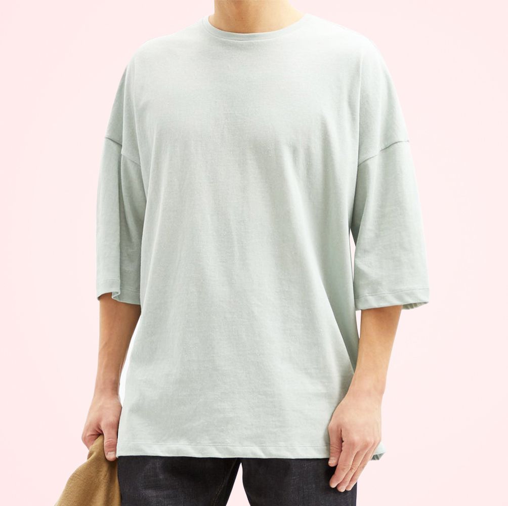 The Best Oversized T-Shirts Will Give You Instant Style Cred