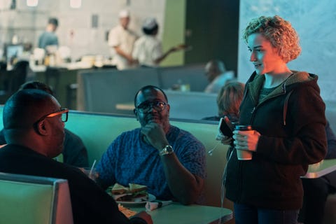 ozark l to r killer mike as self, julia garner as ruth langmore in season 4 part 2 episode 1 of ozark cr tina rowdennetflix © 2022